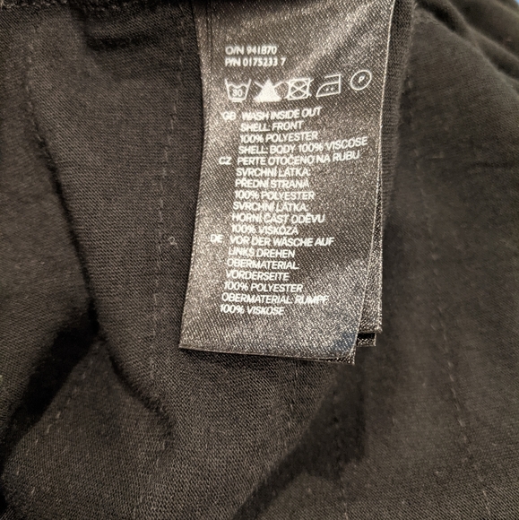 BOGO H&M Sleeveless Black-Tiered Front Blouse, M - Picture 5 of 6